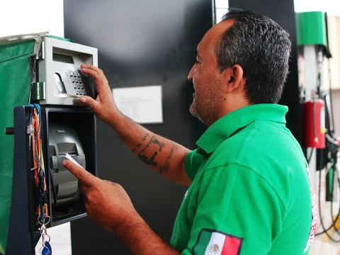 Corporativo Nugar - Gasolinera 005